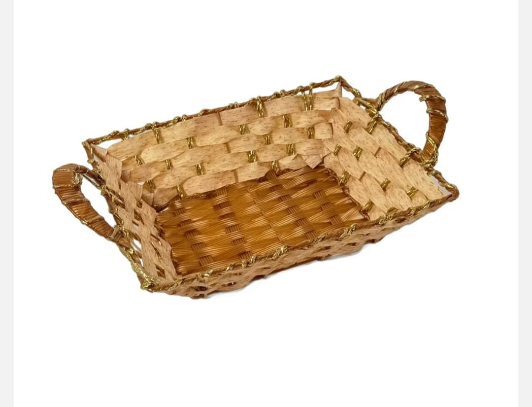 Cos Decorativ impletit cu Manere – 29×23×8 cm, Ideal pentru Organizare sau Decor Natural