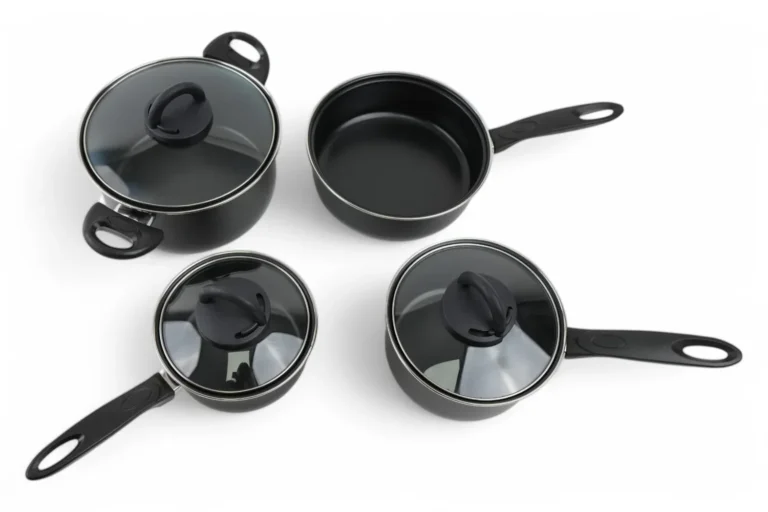 Set 4 Tigai cu Capace din Sticla – Diametre 16 cm, 18 cm, 22 cm – Gatit Usor si Rapid cu Design Functional