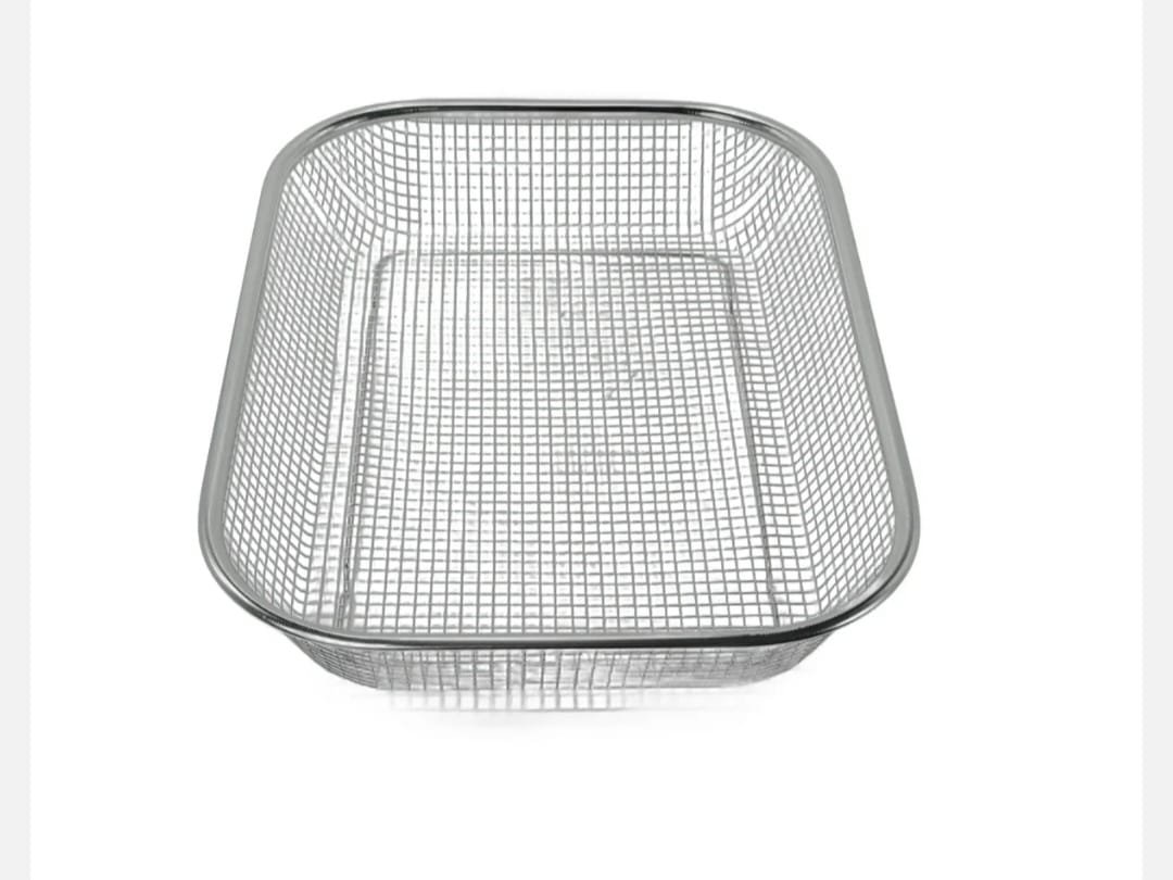 Cos Inox Tip Sita 30×22×6.5 cm – Rectangular, Perforat, Ideal pentru Scurgere, Uscare sau Organizare