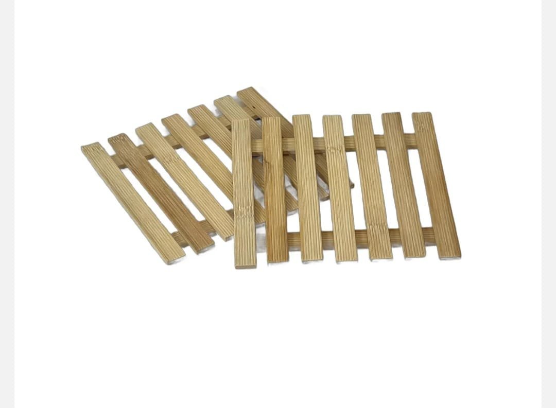 Set 2 Suporturi din Lemn pentru Vase Fierbinți – Model Dreptunghiular, Antiderapante, Ideale pentru Oale și Tigăi